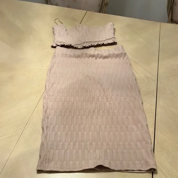 NWOT Zara Elegant Womens Two Piece Set - Picture 1 of 4